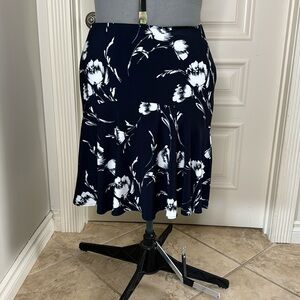Chaps navy skirt XL